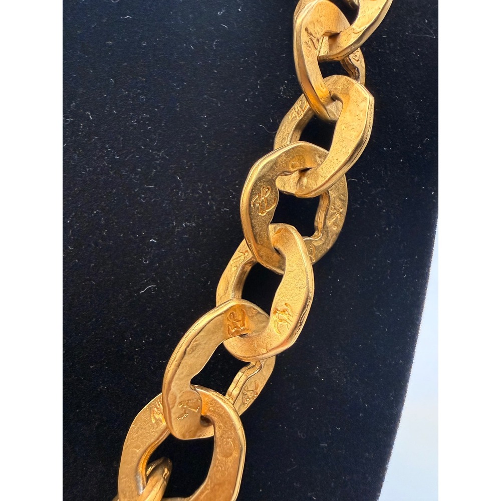 1990s Karl Lager field Gold Hammered Chunky Link Toggle Necklace KL Logo - Picture 3 of 6